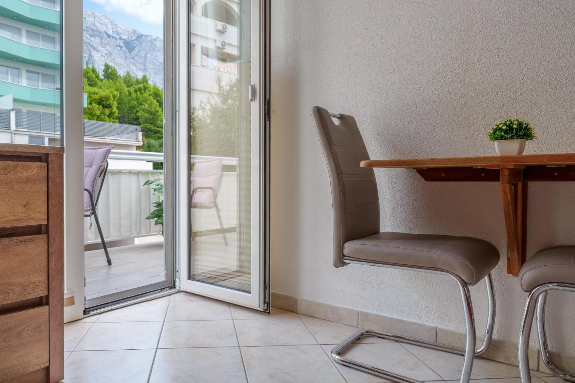 Studios Ruza Baška Voda Esterno foto