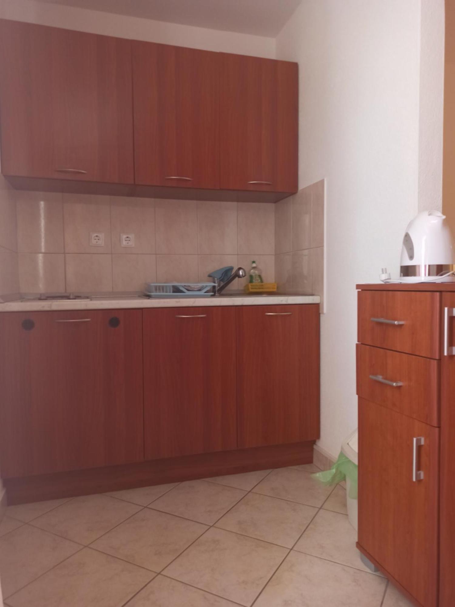 Studios Ruza Baška Voda Esterno foto