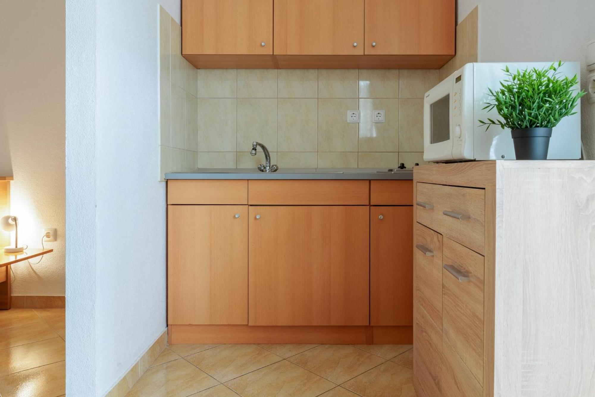 Studios Ruza Baška Voda Esterno foto
