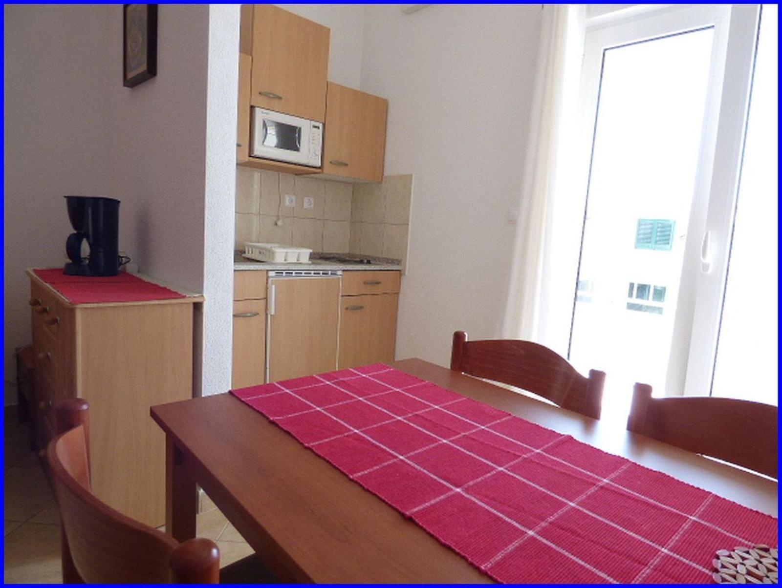 Studios Ruza Baška Voda Esterno foto